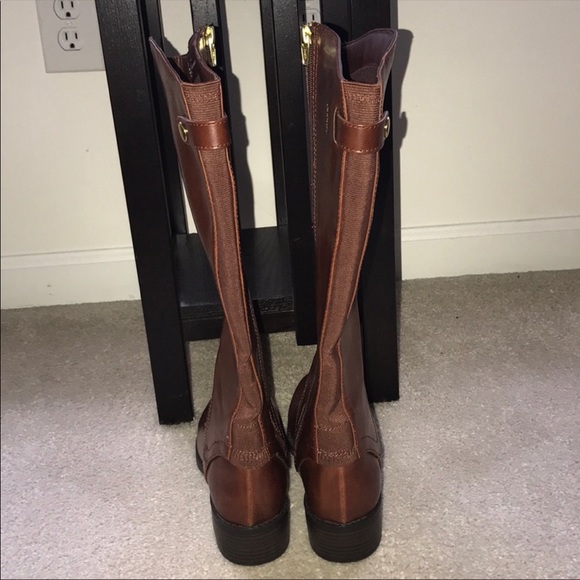 COPY - Brown Leather Winter Boots - Picture 4 of 5
